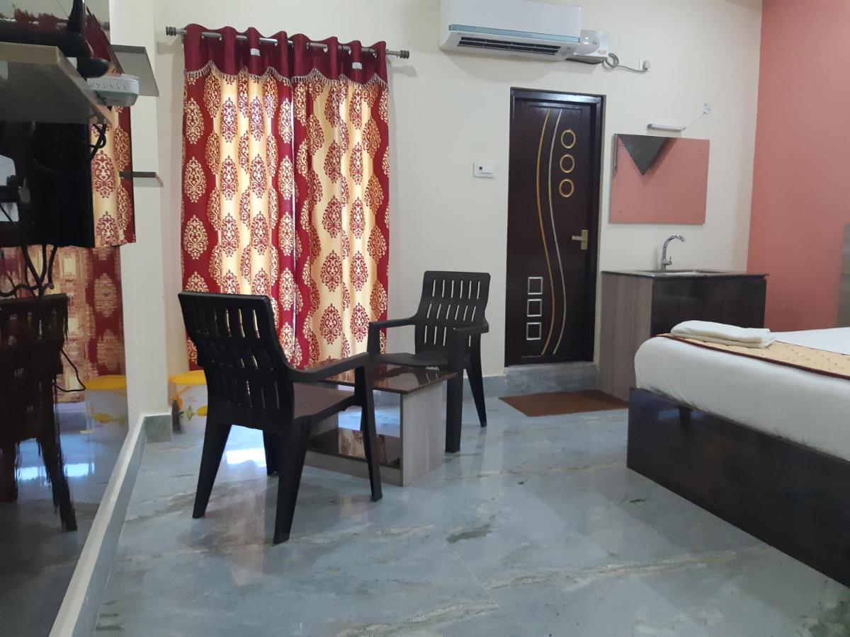 Devansh Bhanu Residency Dbr Srikalahasti Exterior photo
